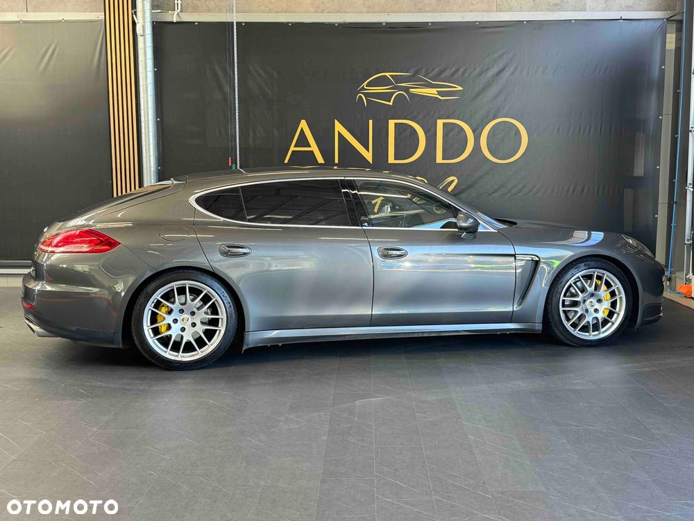 Porsche Panamera 4S Executive - 7