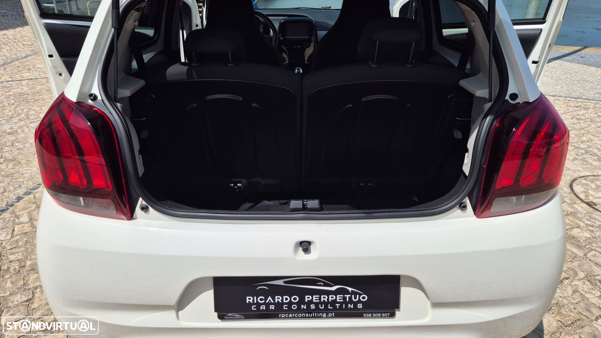 Peugeot 108 Top! 1.2 PureTech Allure - 33