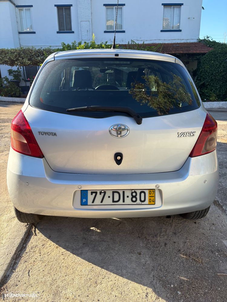 Toyota Yaris 1.0 VVT-i Motion - 3