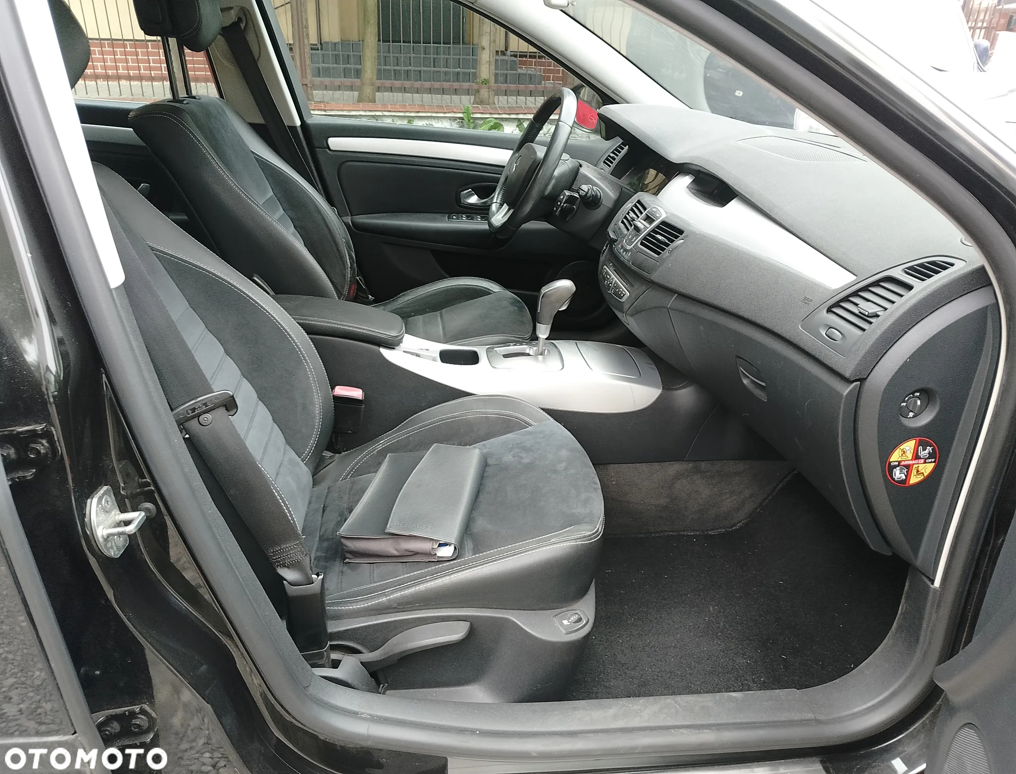 Renault Laguna 2.0 DCi Privilege - 21