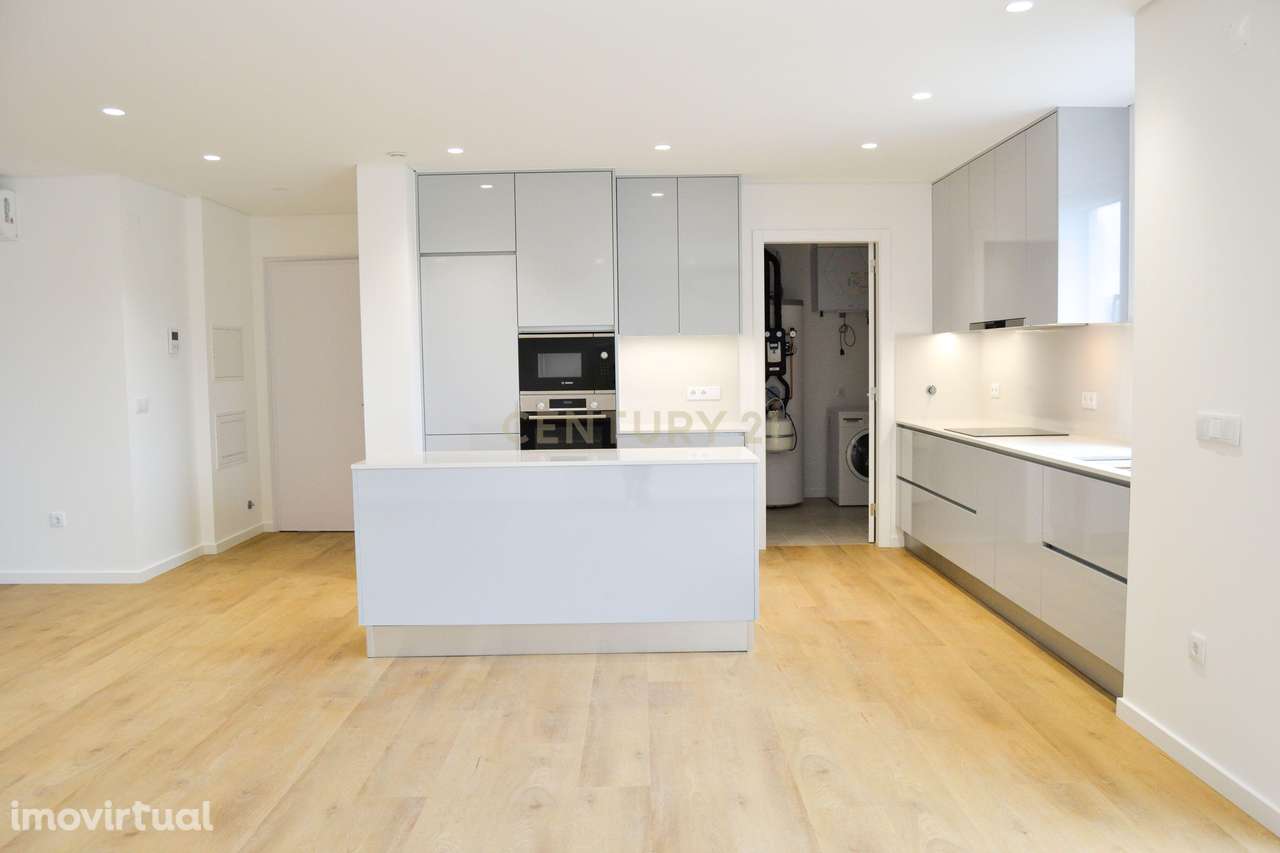 Apartamento T3 com Elevador -Lourinhã - Grande imagem: 2/31