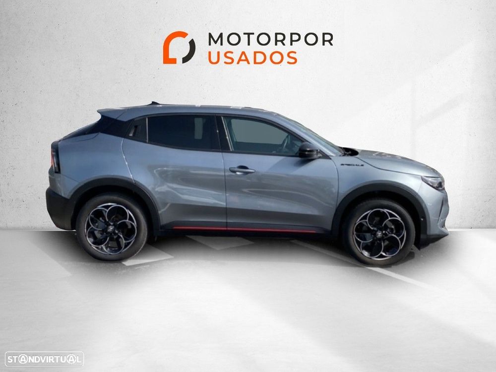 Alfa Romeo Junior 54 kWh Sport Speciale - 4