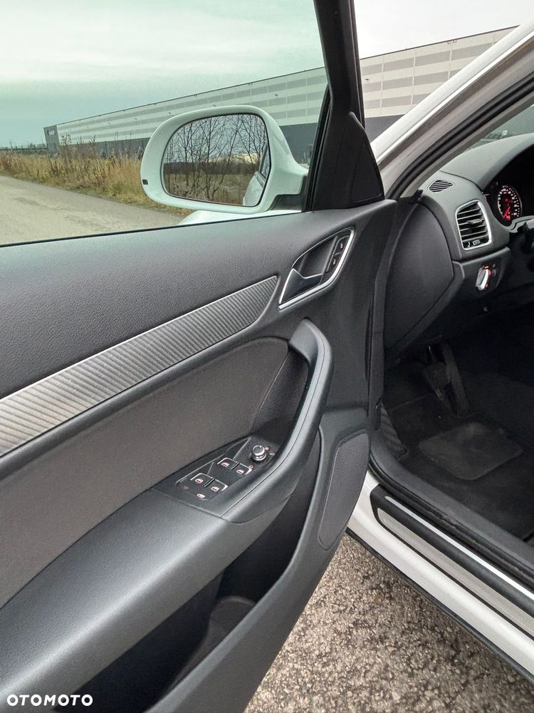 Audi Q3 2.0 TDI S tronic - 11