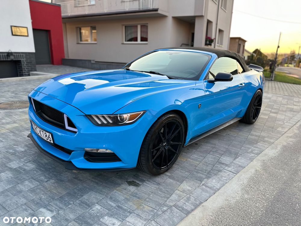 Ford Mustang - 5