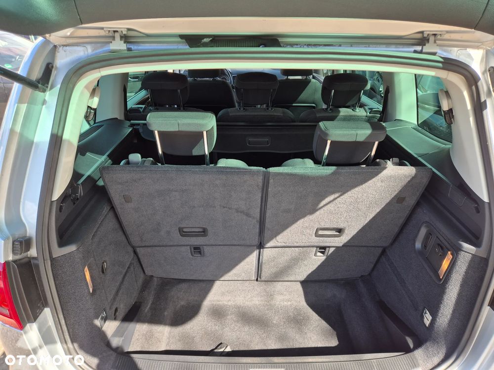 Volkswagen Sharan 2.0 TDI DSG BlueMotion Technology Comfortline - 20
