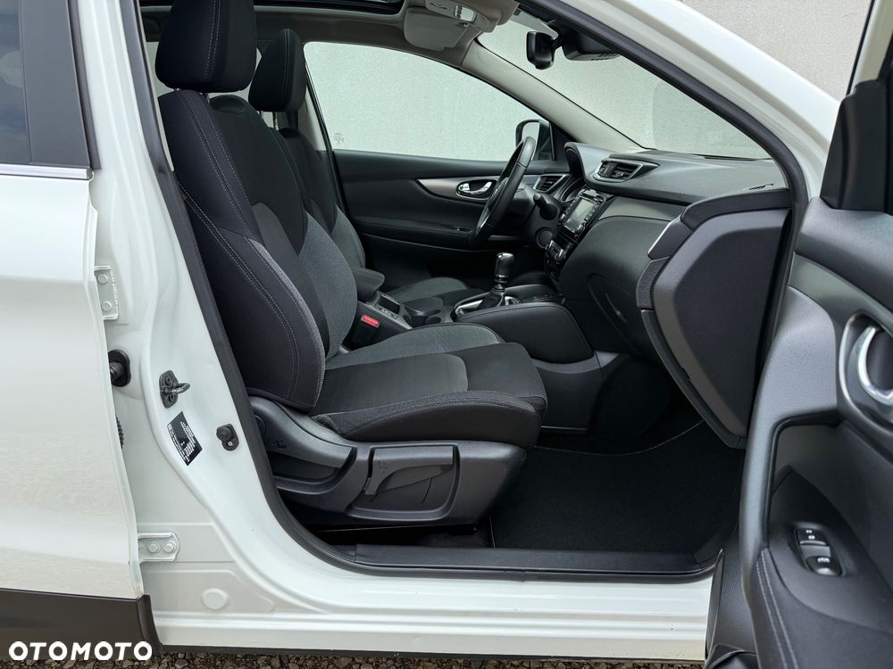 Nissan Qashqai 1.2 DIG-T 360 - 16