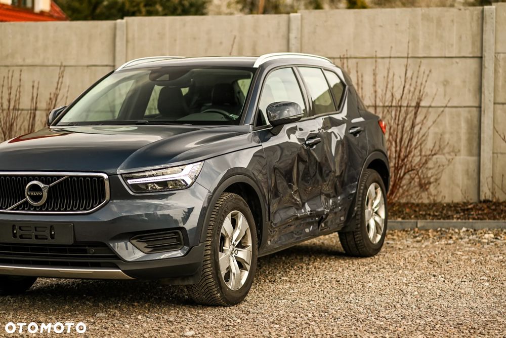 Volvo XC 40 T2 Core - 11
