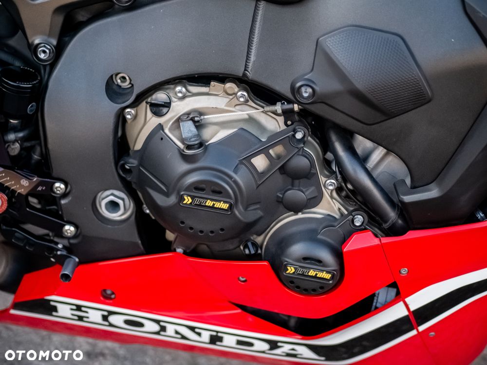 Honda CBR - 14