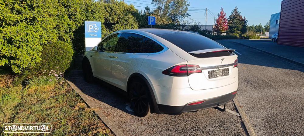 Tesla Model X 100 kWh Long Range AWD - 2
