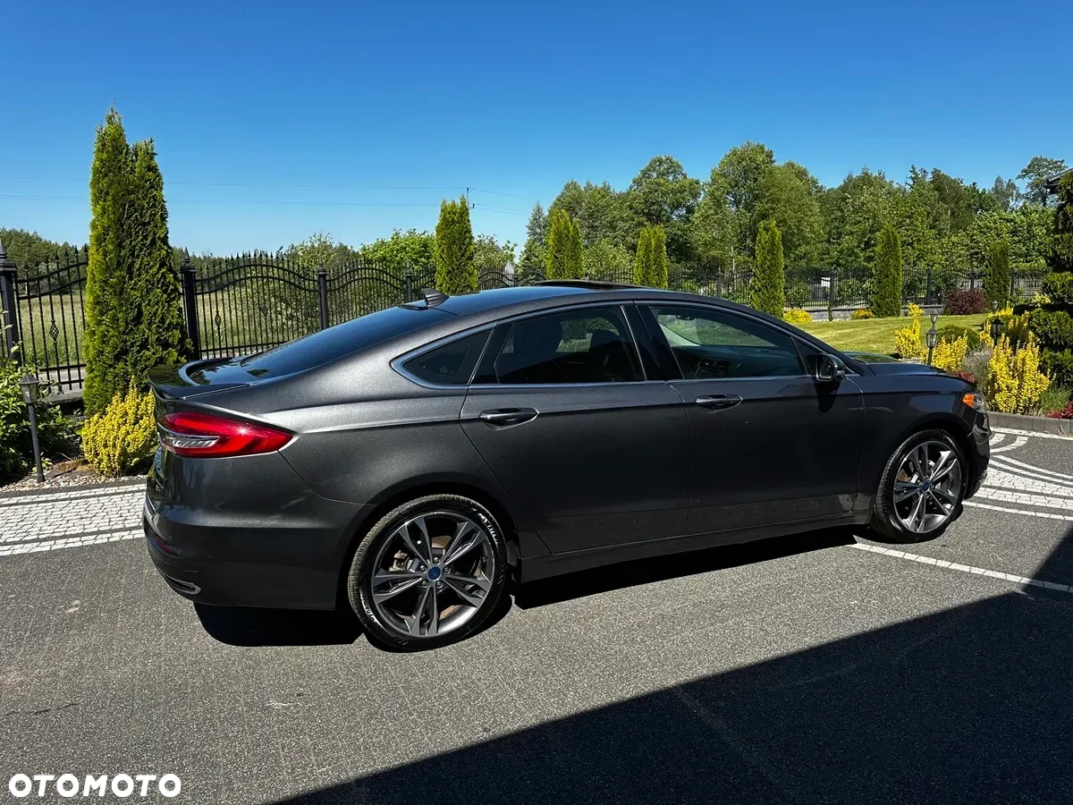 Ford Fusion 2.0 EcoBoost Titanium - 10