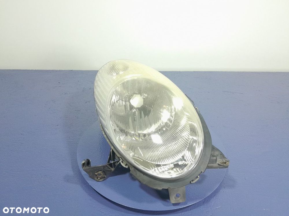 NISSAN MICRA K12 REFLEKTOR LAMPA PRZÓD PRAWY EU 26010BC500 - 1