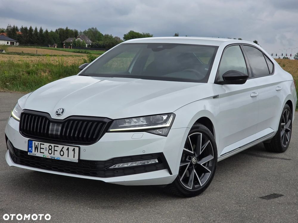 Skoda Superb 2.0 TDI SCR Sportline DSG - 17