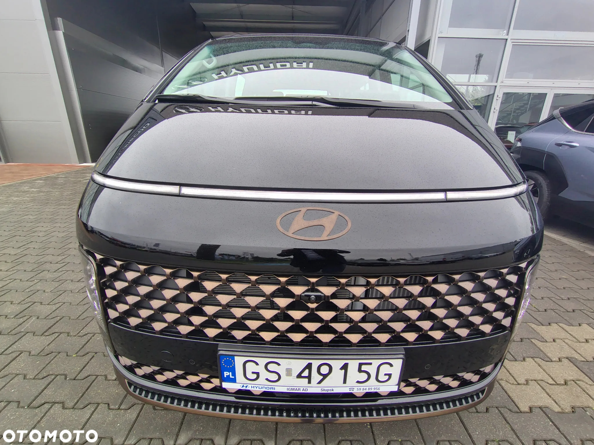 Hyundai Staria 1.6 T-GDI HEV Luxury - 29