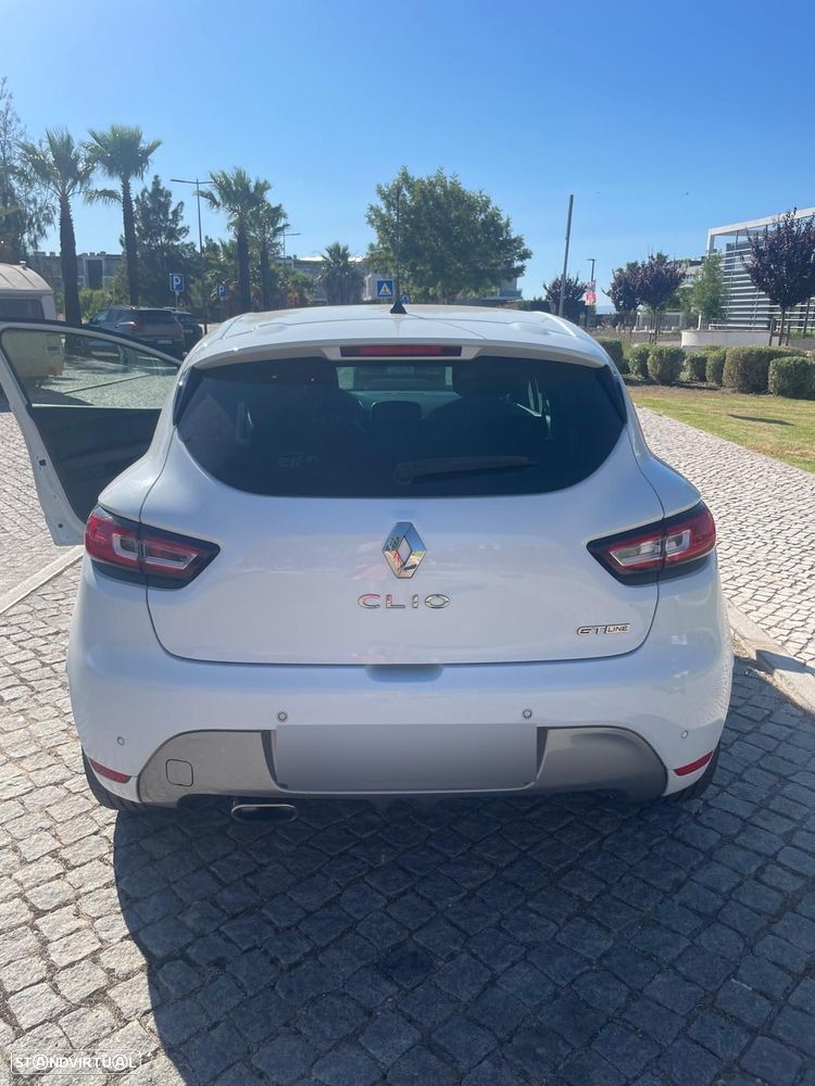 Renault Clio - 4