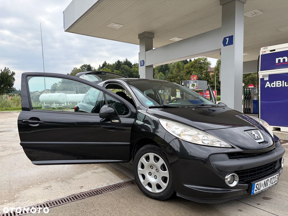 Peugeot 207 1.4 16V Trendy - 11
