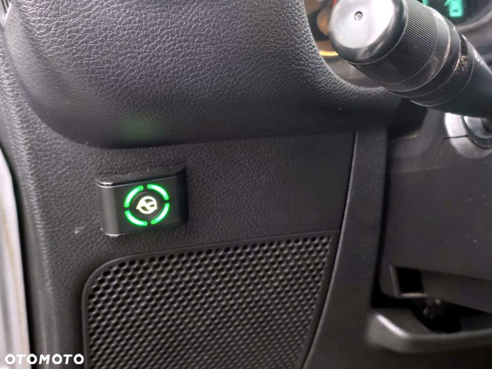 Jeep Wrangler 3.6 Unlim Sahara - 32