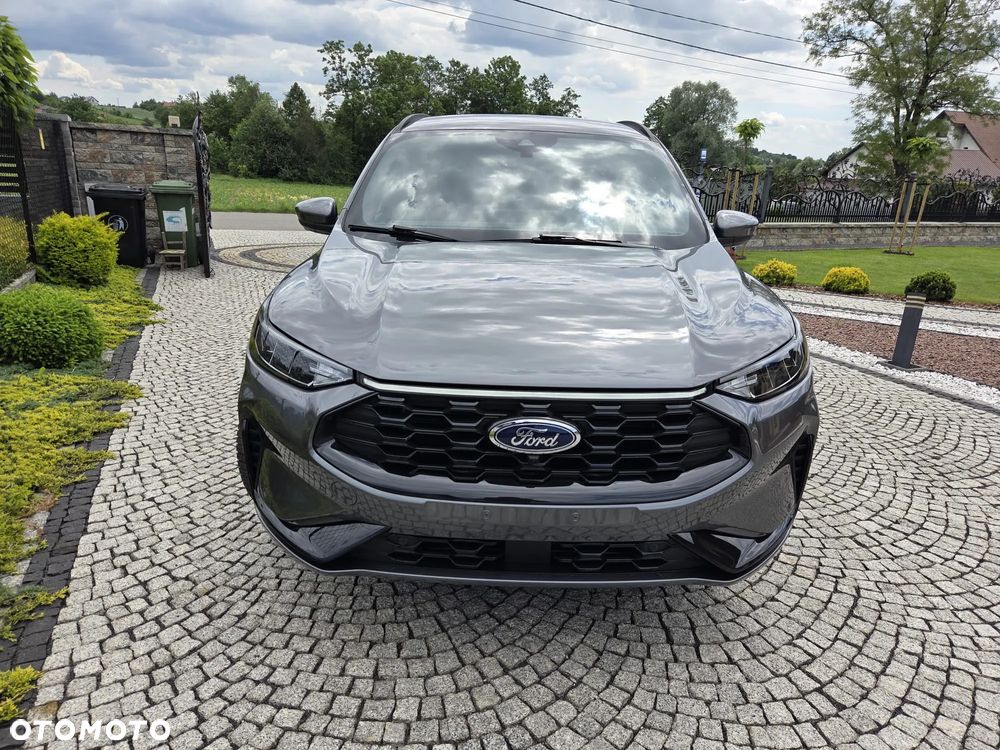 Ford Kuga 2.0 EcoBoost 4x4 ST-Line - 36