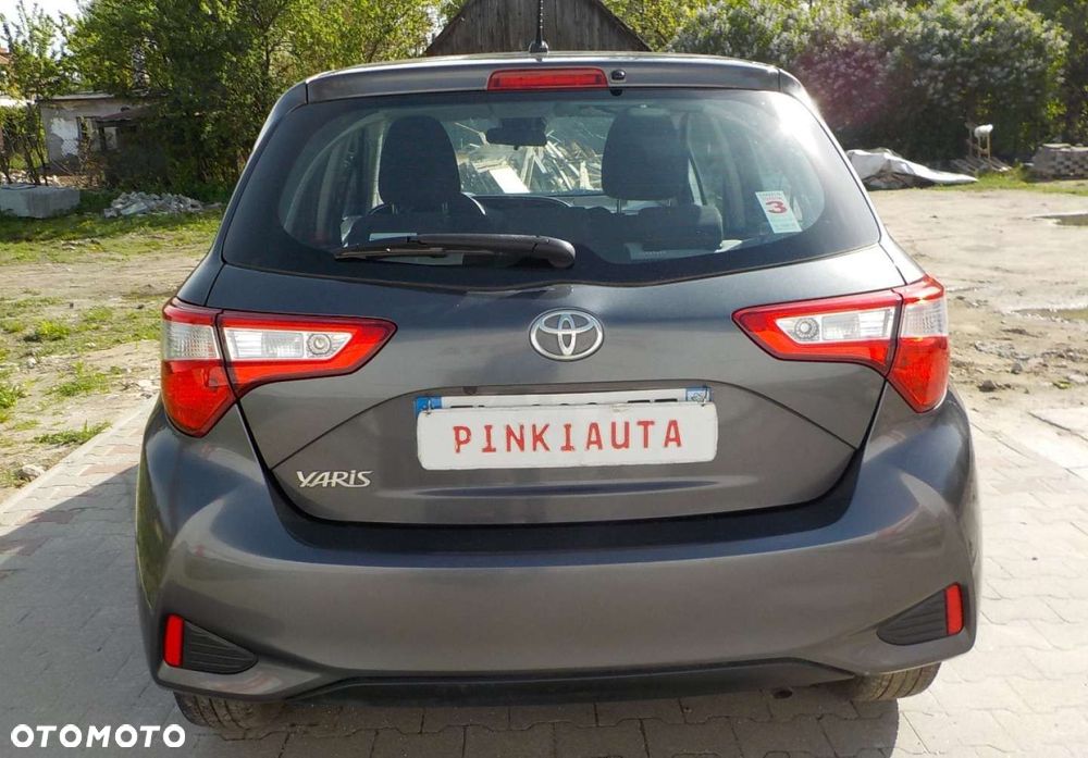 Toyota Yaris - 14