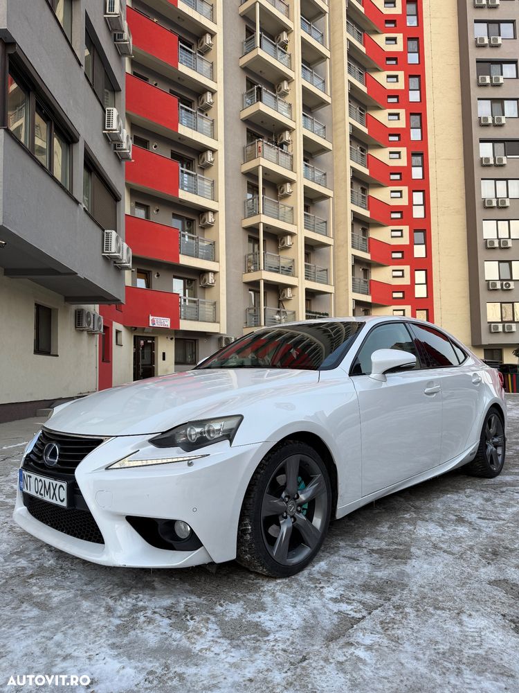Lexus Seria IS - 5