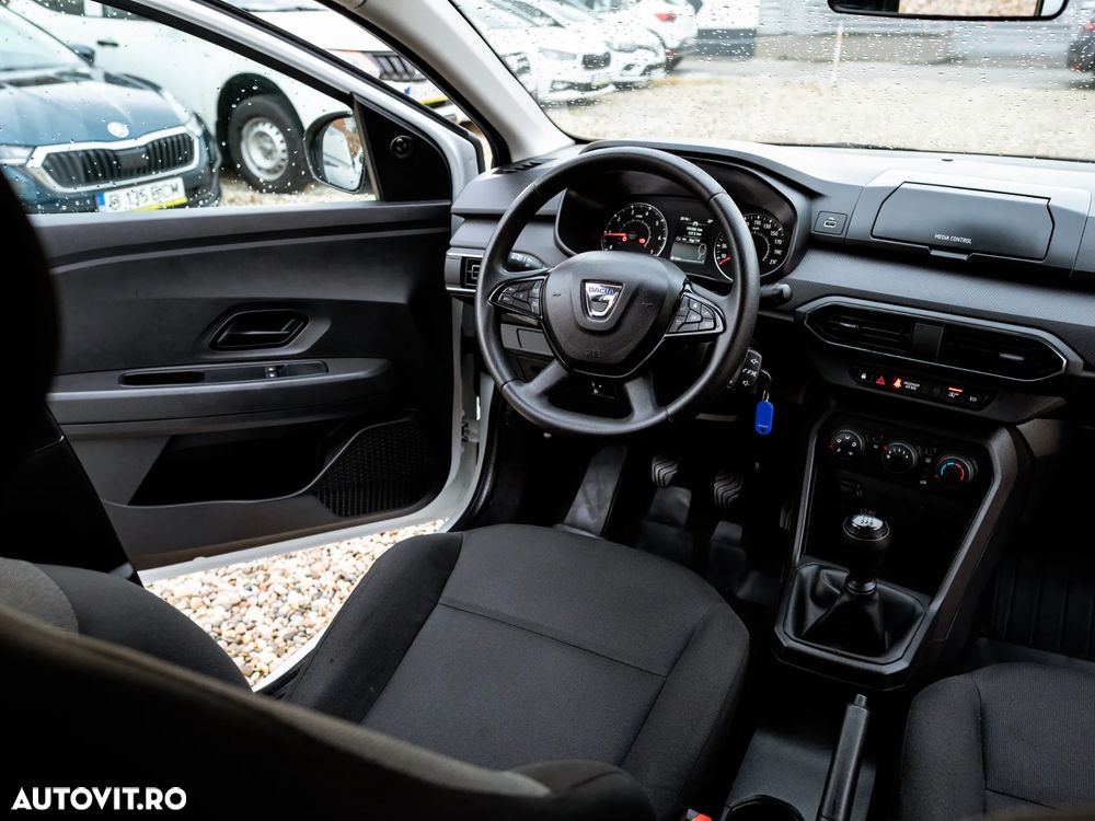 Dacia Logan - 26