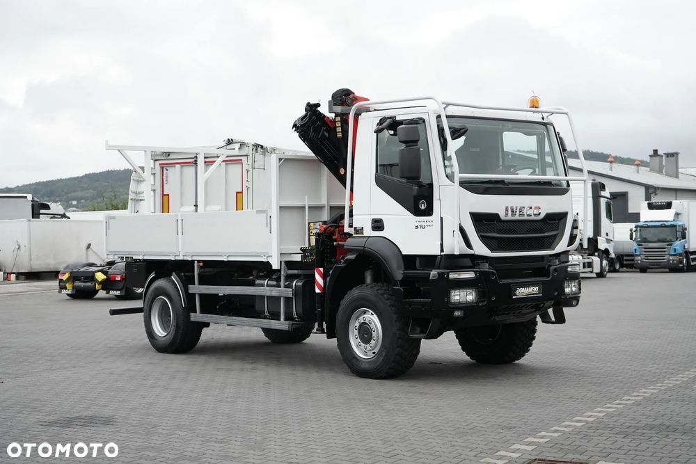 Iveco TRAKKER / 310 / EEV / 4 X 4 / SKRZYNIOWY + HDS / PALFINGER PK 12002 / PILOT - 31