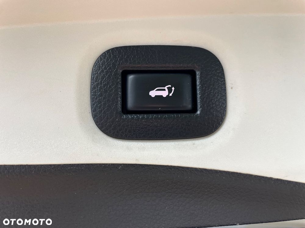 Nissan X-Trail 1.6 DIG-T Tekna - 38