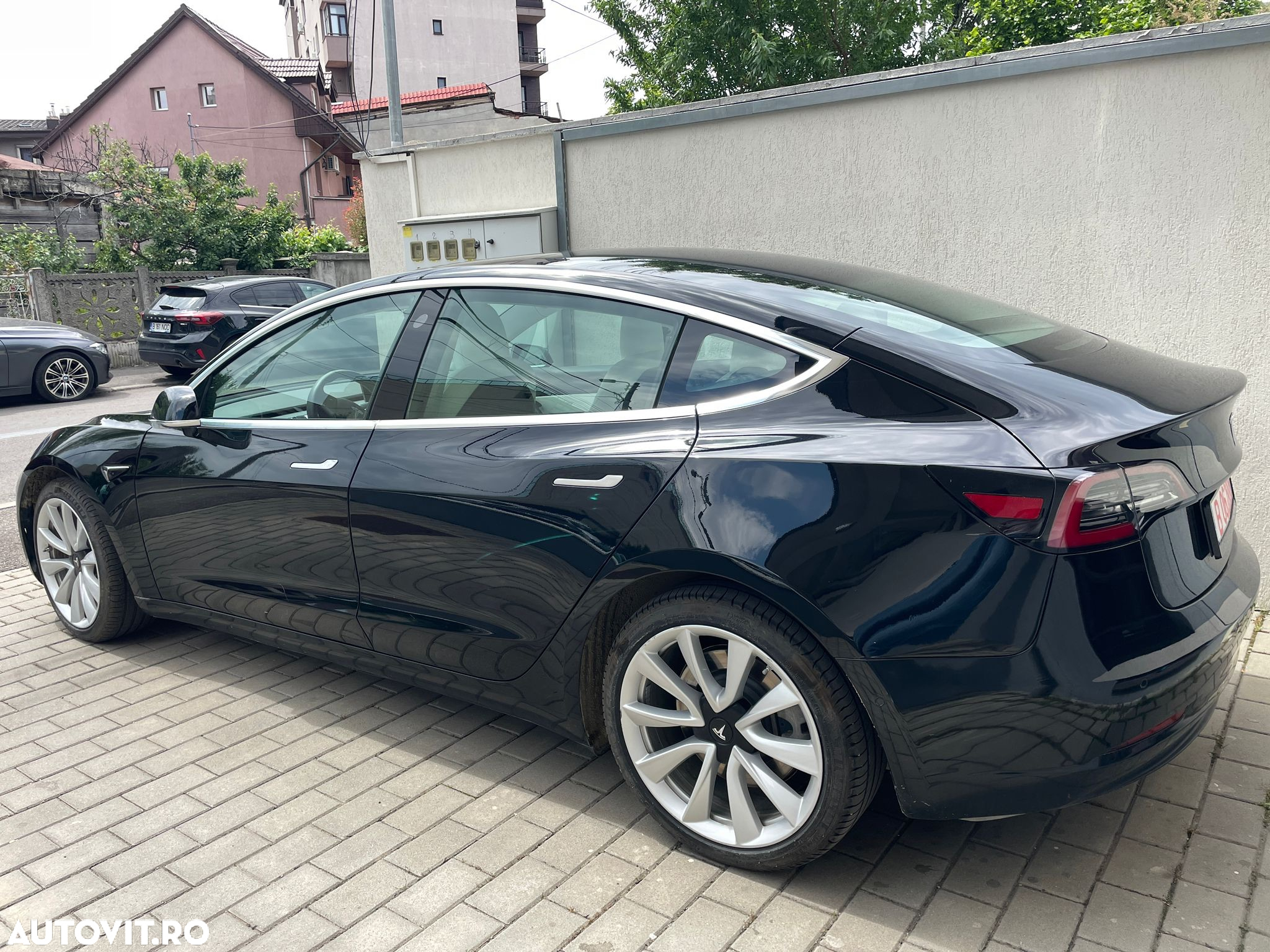 Tesla Model 3 Langstreckenbatterie Allradantrieb Dual Motor - 21