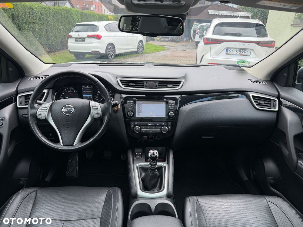 Nissan Qashqai 1.6 DIG-T Tekna+ - 17