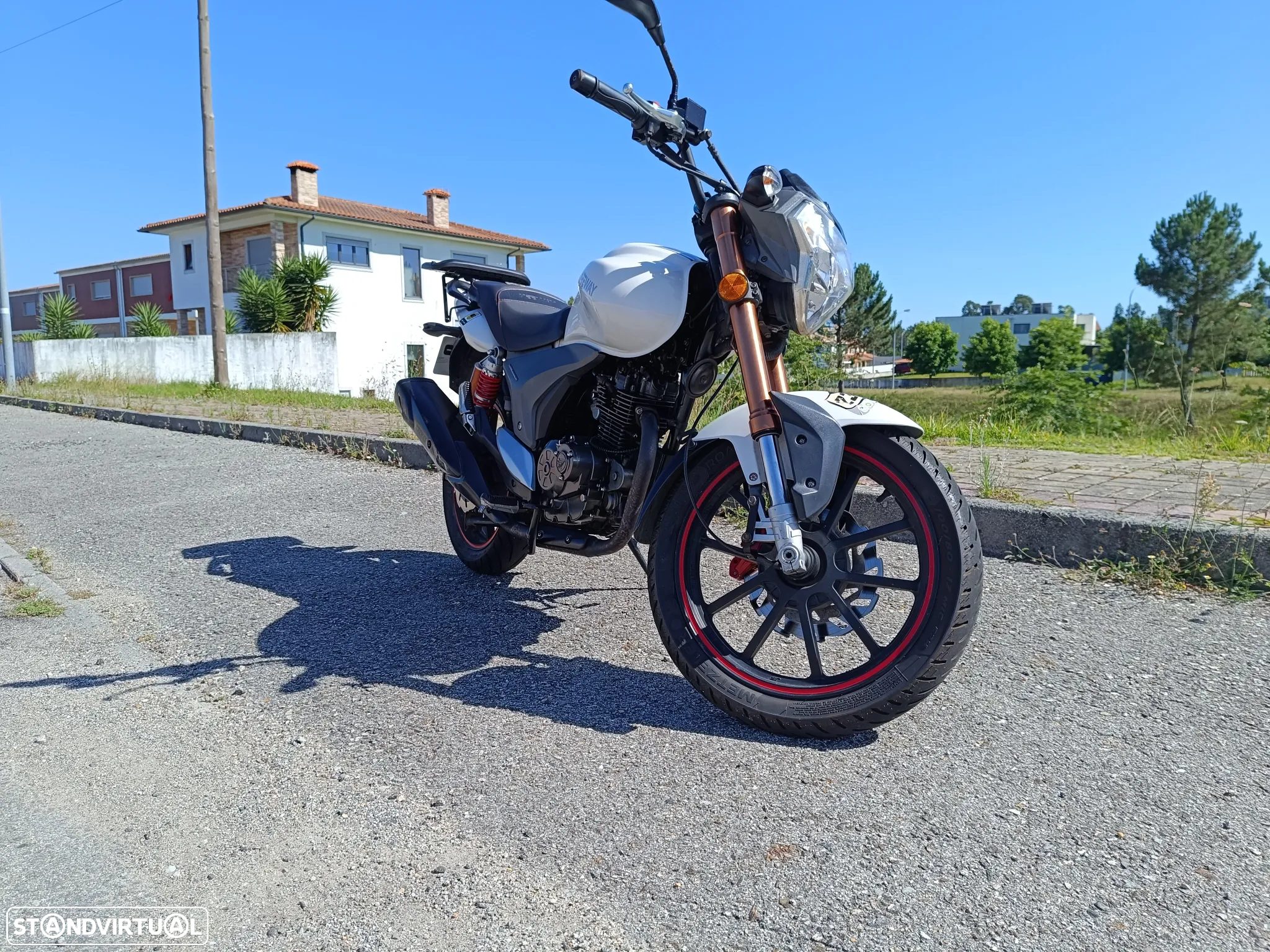 Keeway RKV - 2