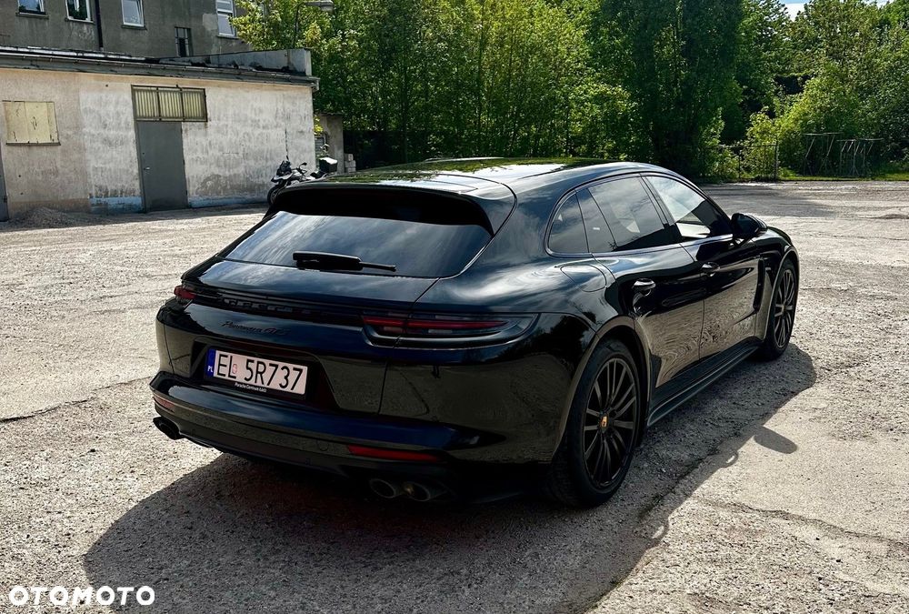 Porsche Panamera - 2
