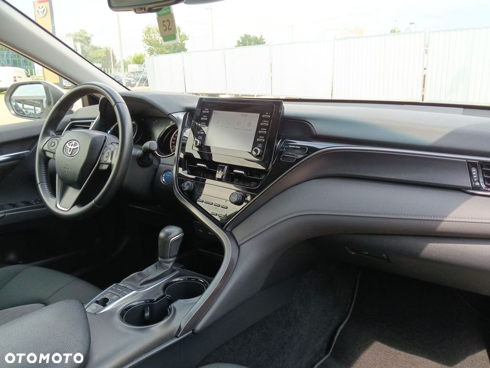 Toyota Camry 2.5 Hybrid Comfort CVT - 10