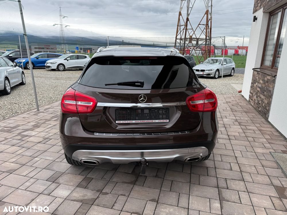 Mercedes-Benz A 45 AMG 4Matic Aut. - 5