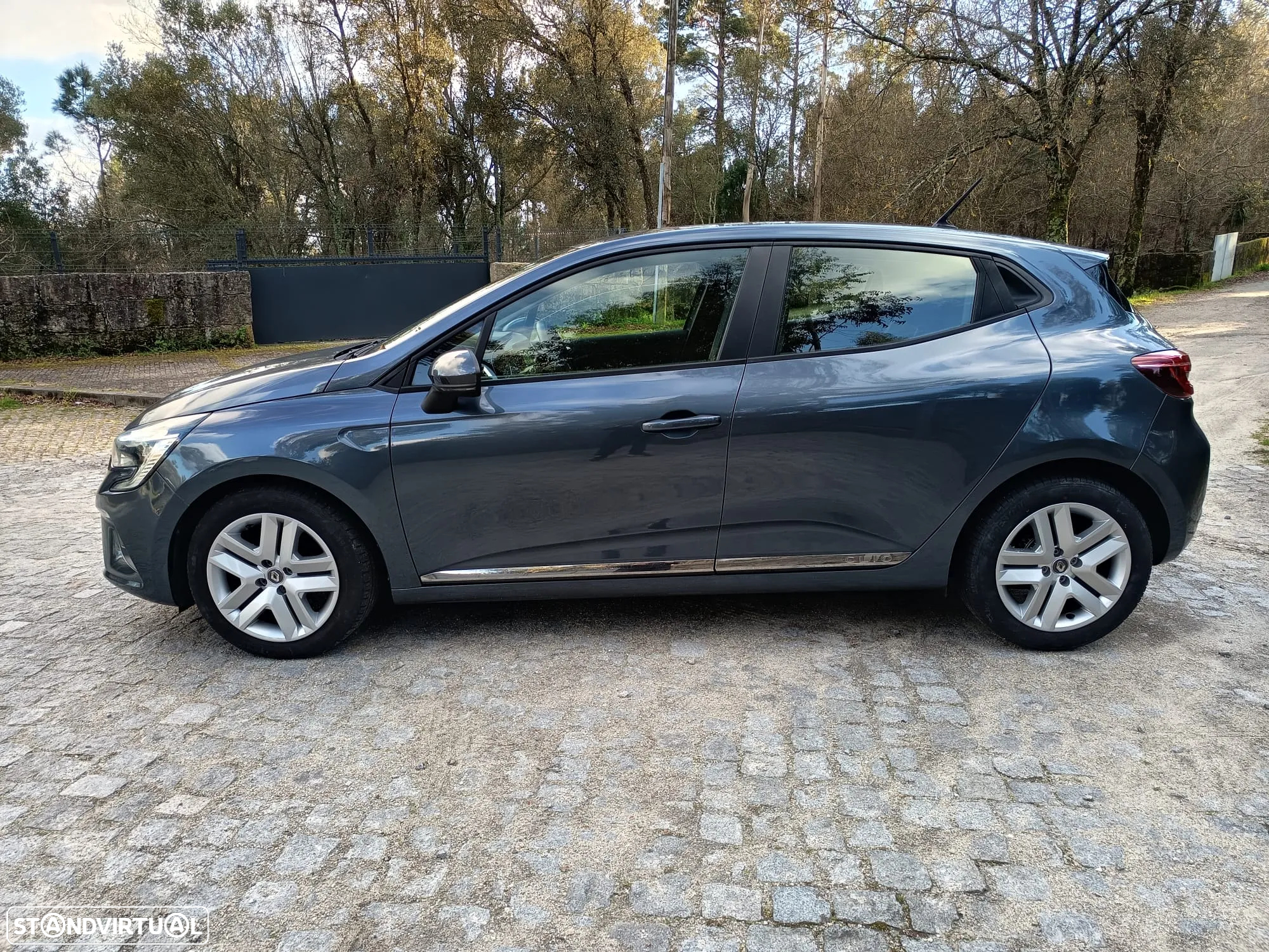 Renault Clio 1.0 TCe Intens - 2