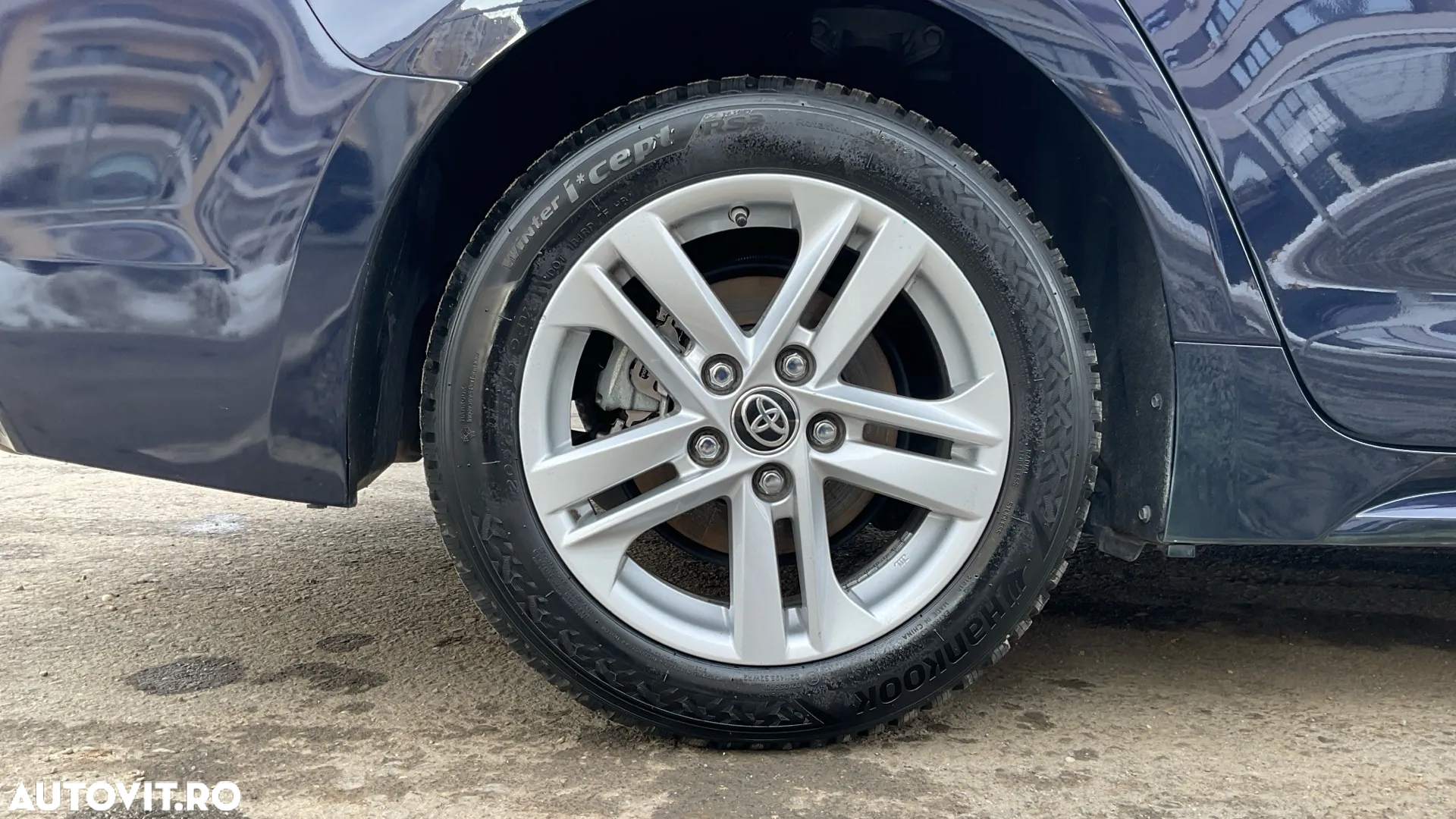 Toyota Corolla 1.8 HSD TS Dynamic - 17