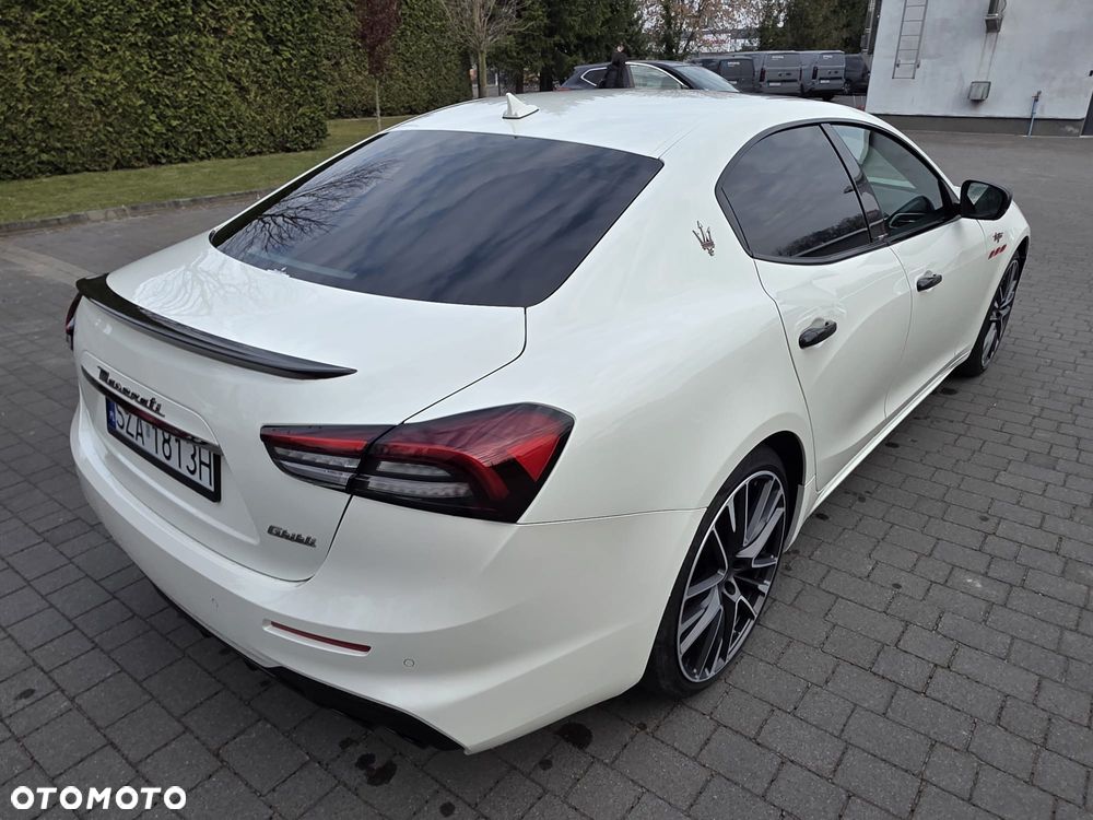 Maserati Ghibli - 7