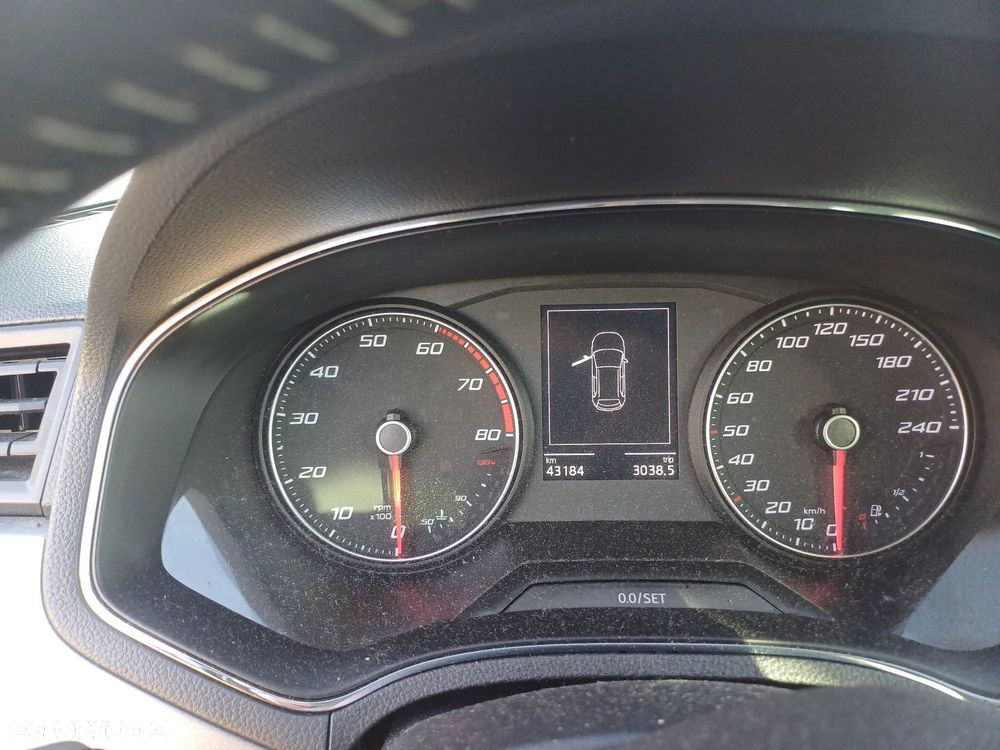 Seat Arona 1.0 TSI Style S&S DSG - 11