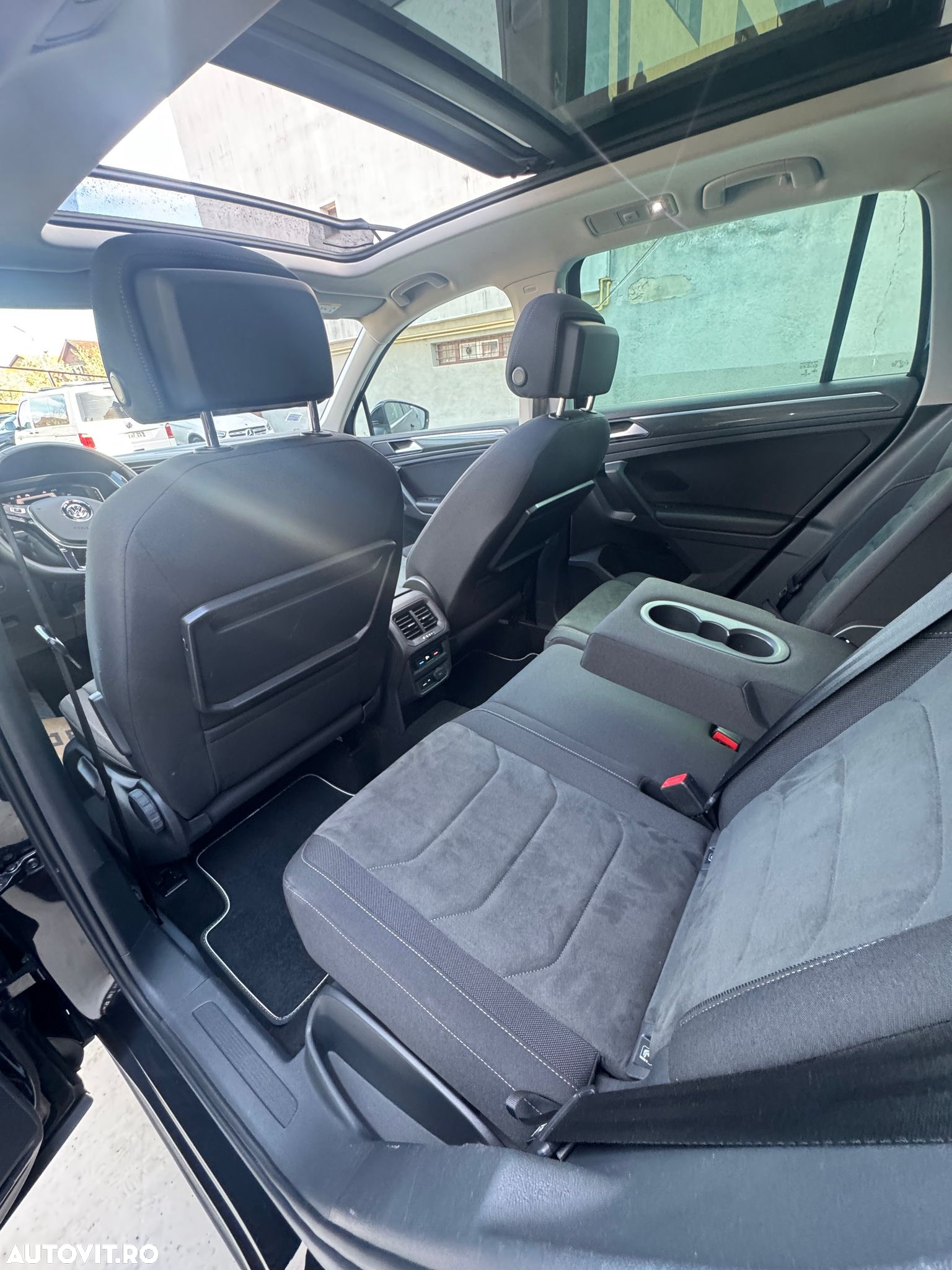 Volkswagen Tiguan - 15