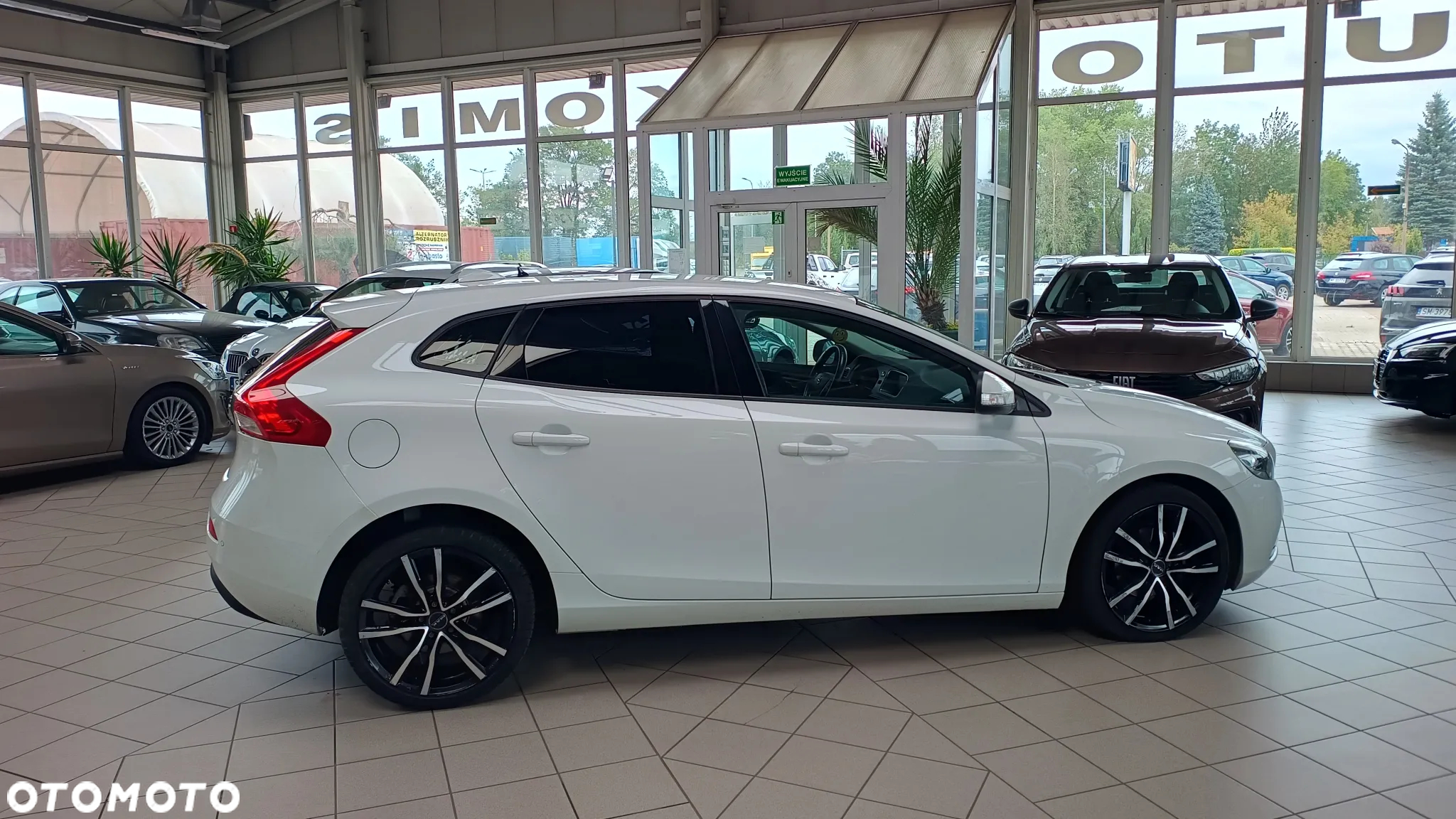 Volvo V40 D2 Drive-E Kinetic - 5