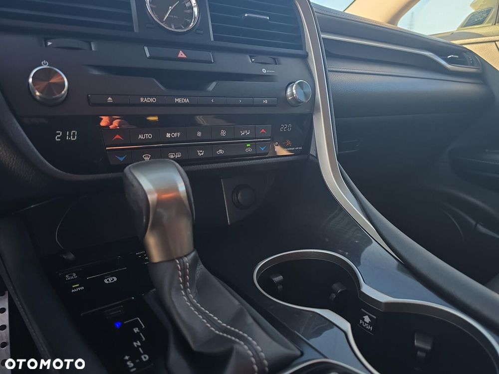 Lexus RX 450h Elegance MY19 - 14