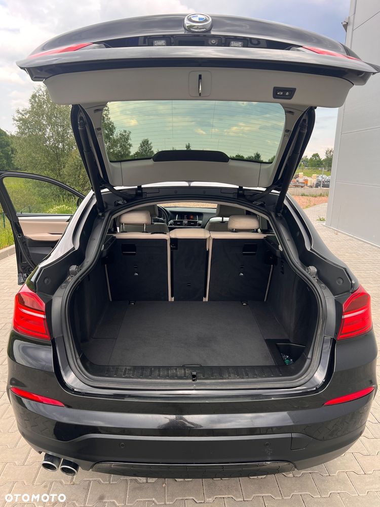 BMW X4 xDrive28i - 22