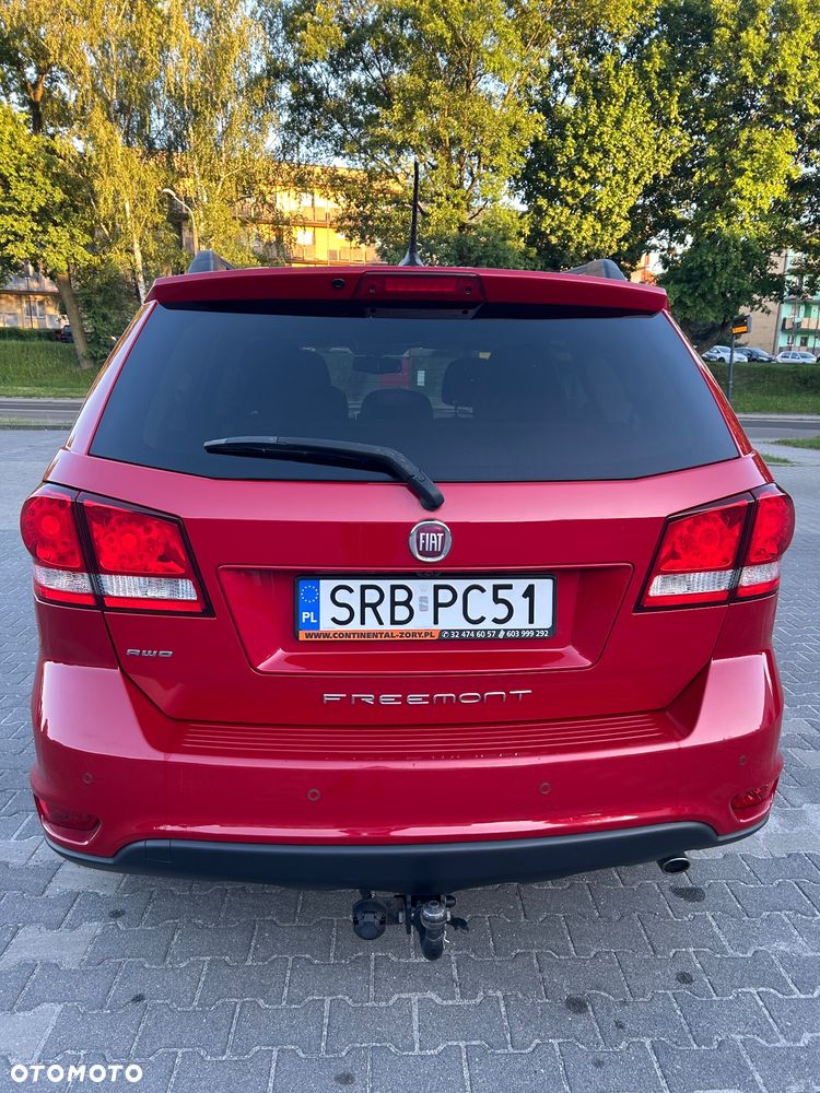 Fiat Freemont 2.0 Multijet Black Code AWD - 4