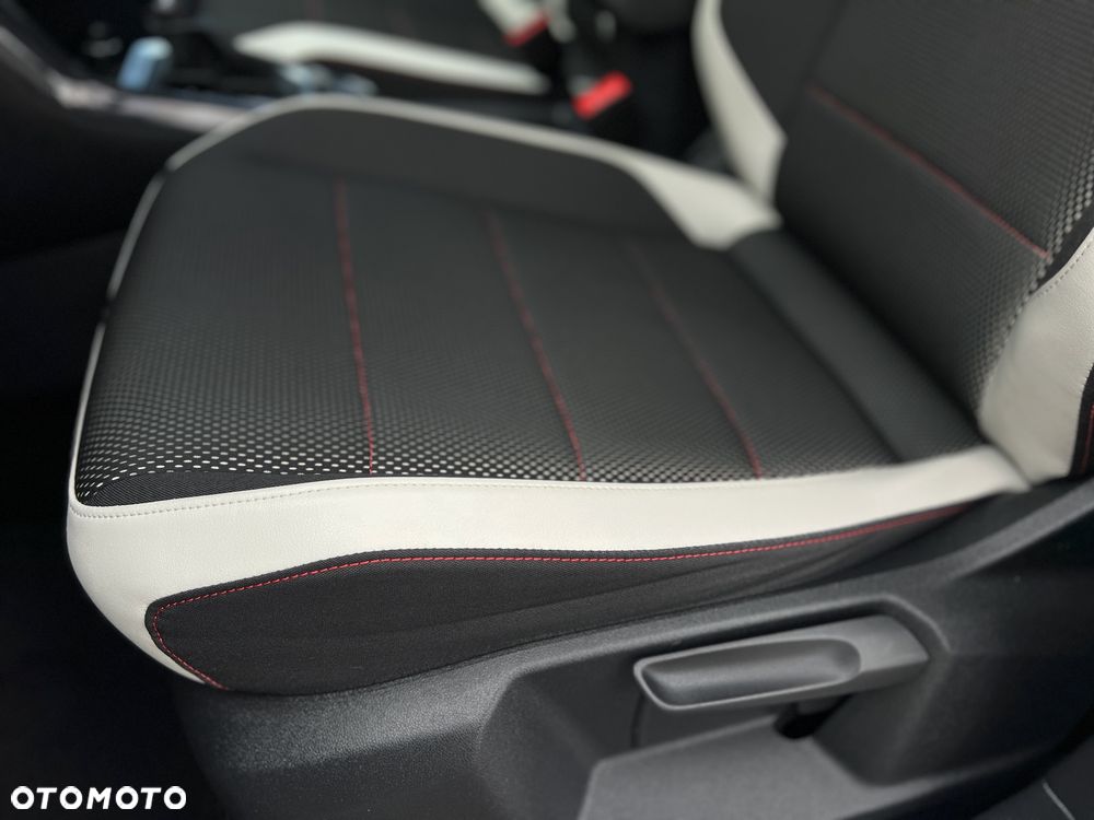 Volkswagen T-Roc 2.0 TSI OPF 4MOTION DSG Sport - 26