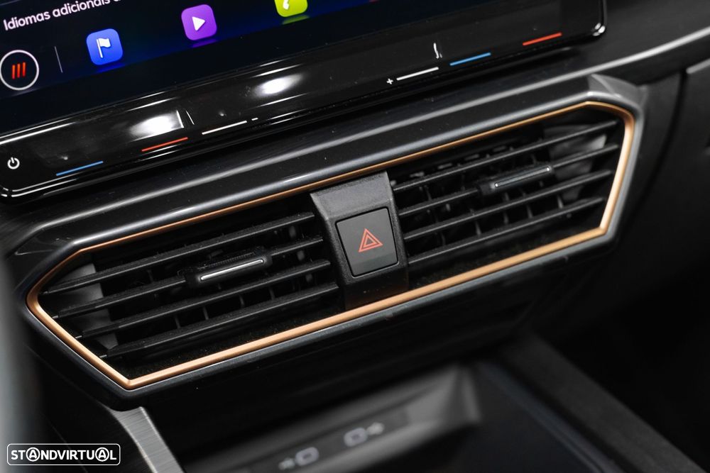 Cupra Formentor 1.4 e-Hybrid DSG VZ - 33