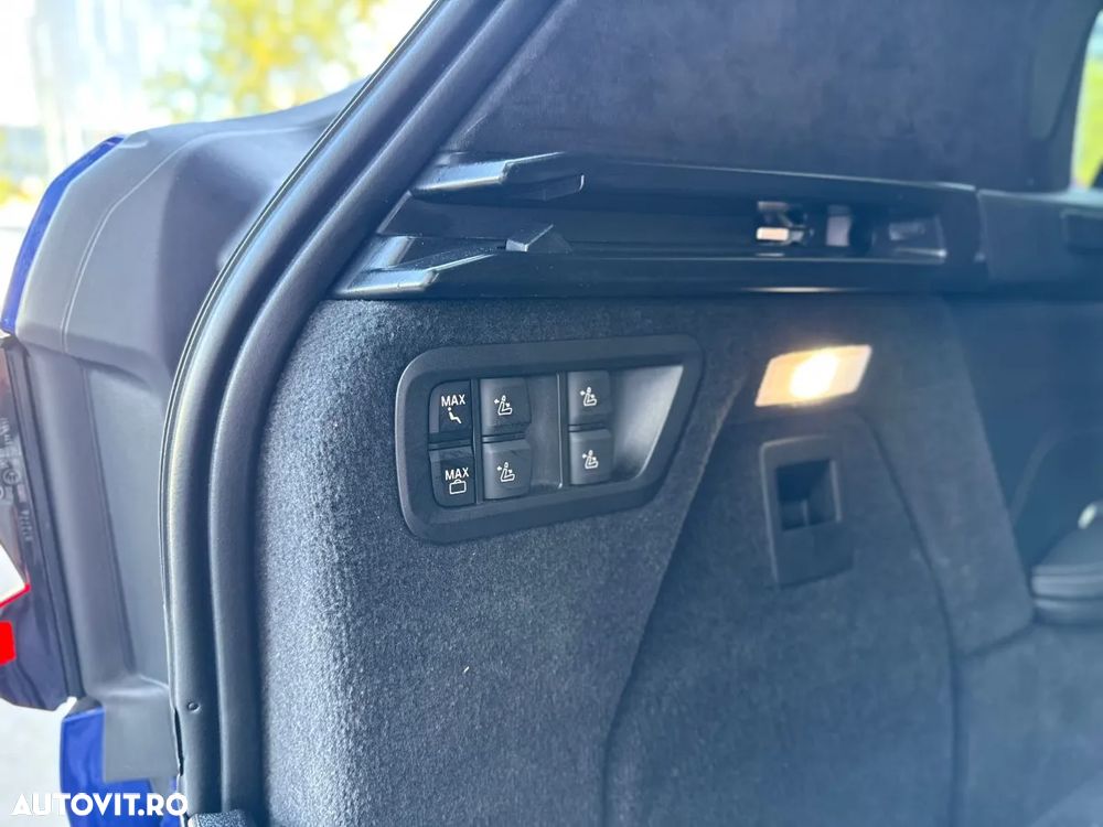 BMW X7 M60i xDrive - 12