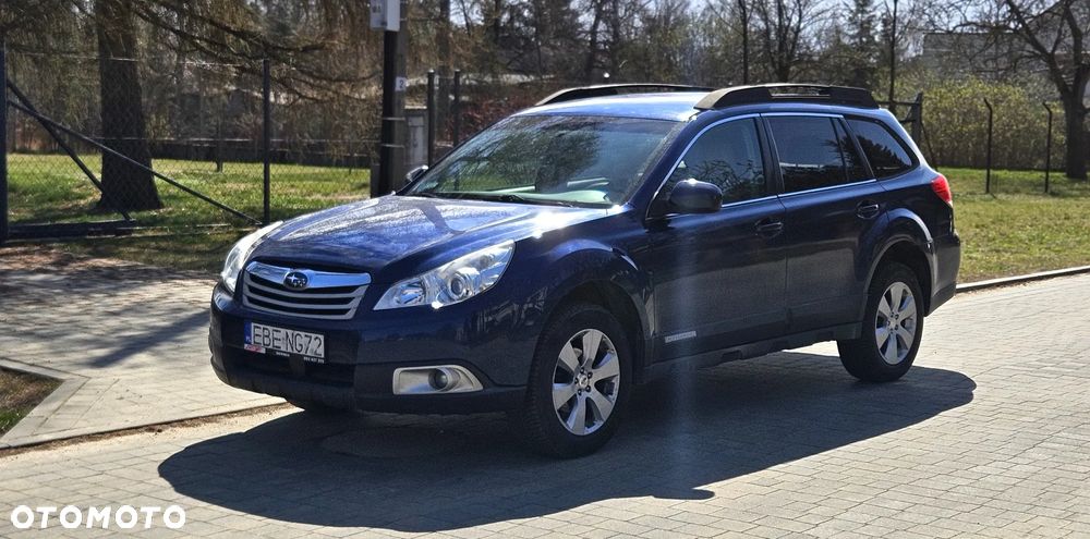 Subaru Outback - 1