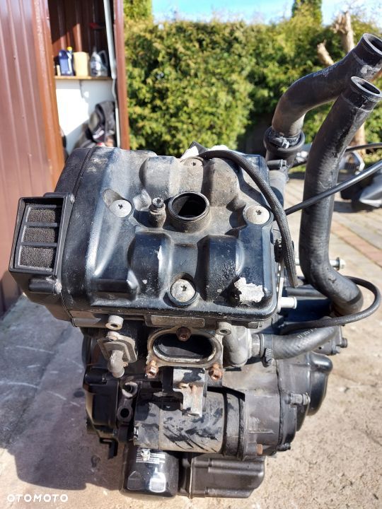 Ducati 821 Hypermotard Hyperstrada Monster silnik engine - 3