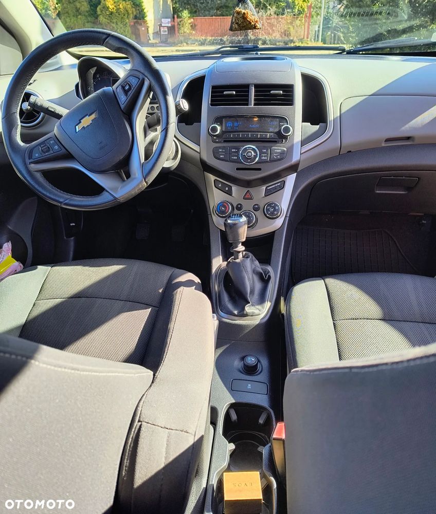 Chevrolet Aveo - 7