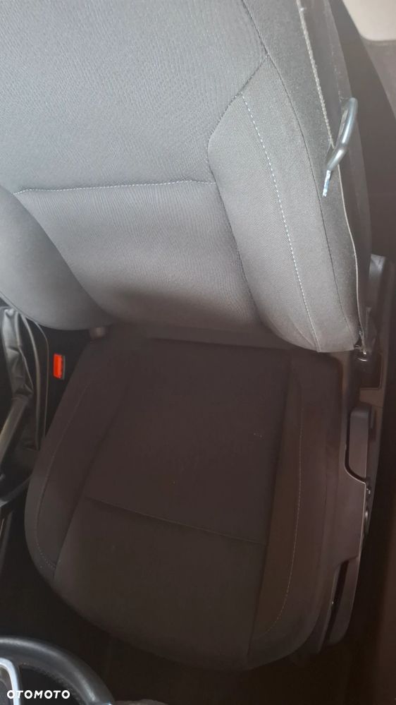Opel Insignia 2.0 CDTI - 8