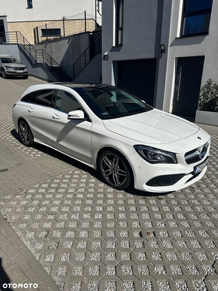 Mercedes-Benz CLA 200 7G-DCT AMG Line - 4