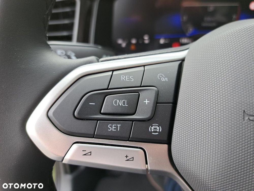 Volkswagen Taigo - 27